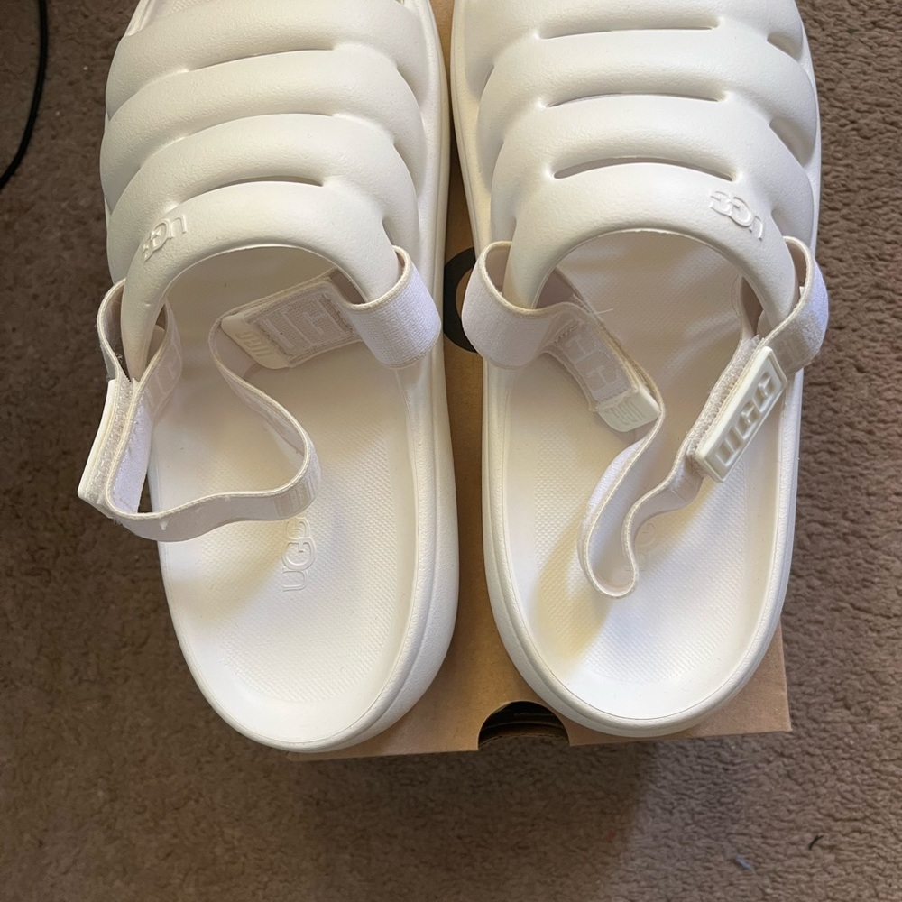 UGG Kids Cream Sandals